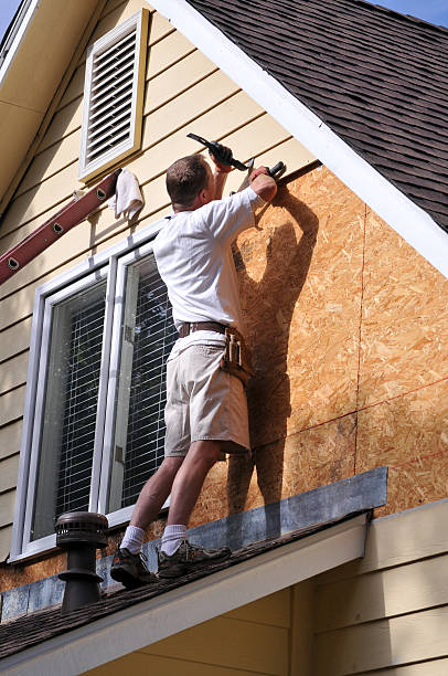 Best Composite Siding  in Coldstream, OH
